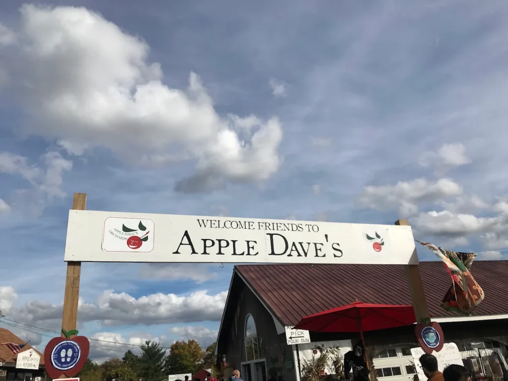 Apple Dave's Orchard