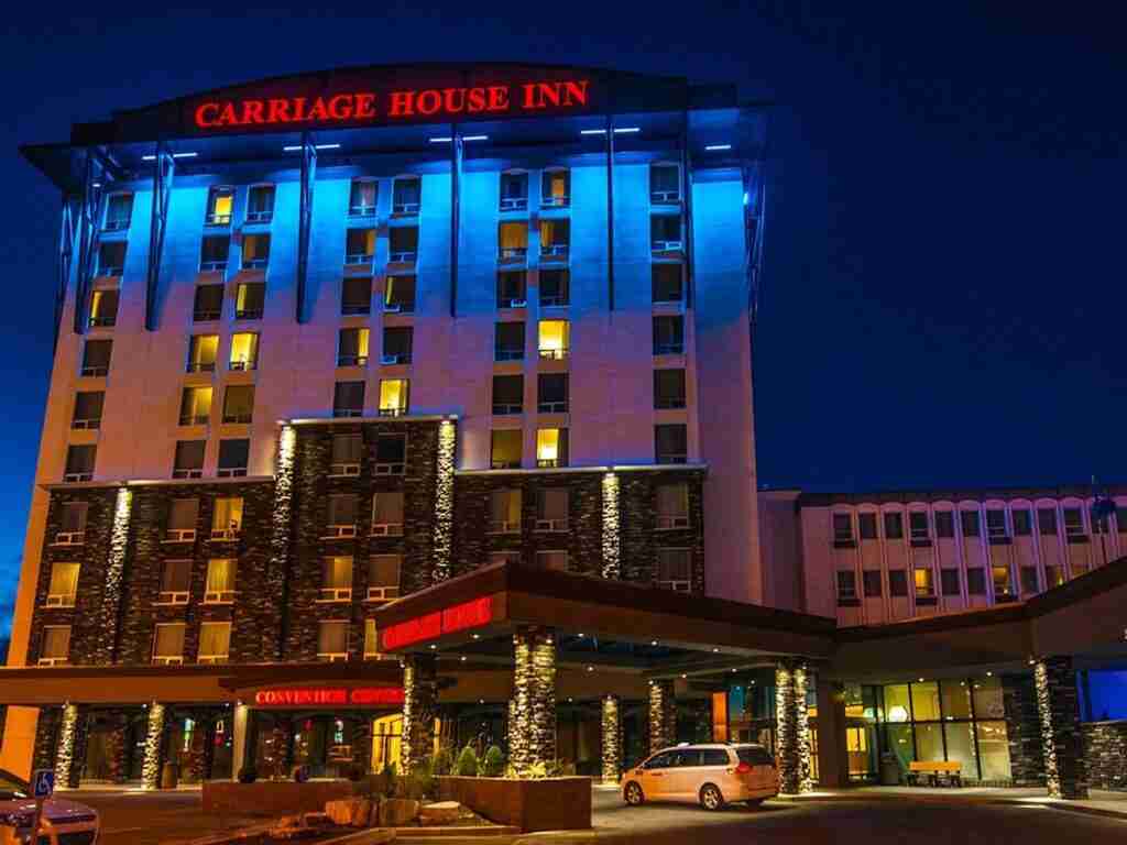 Carriage House Hotel & Conference Centre
