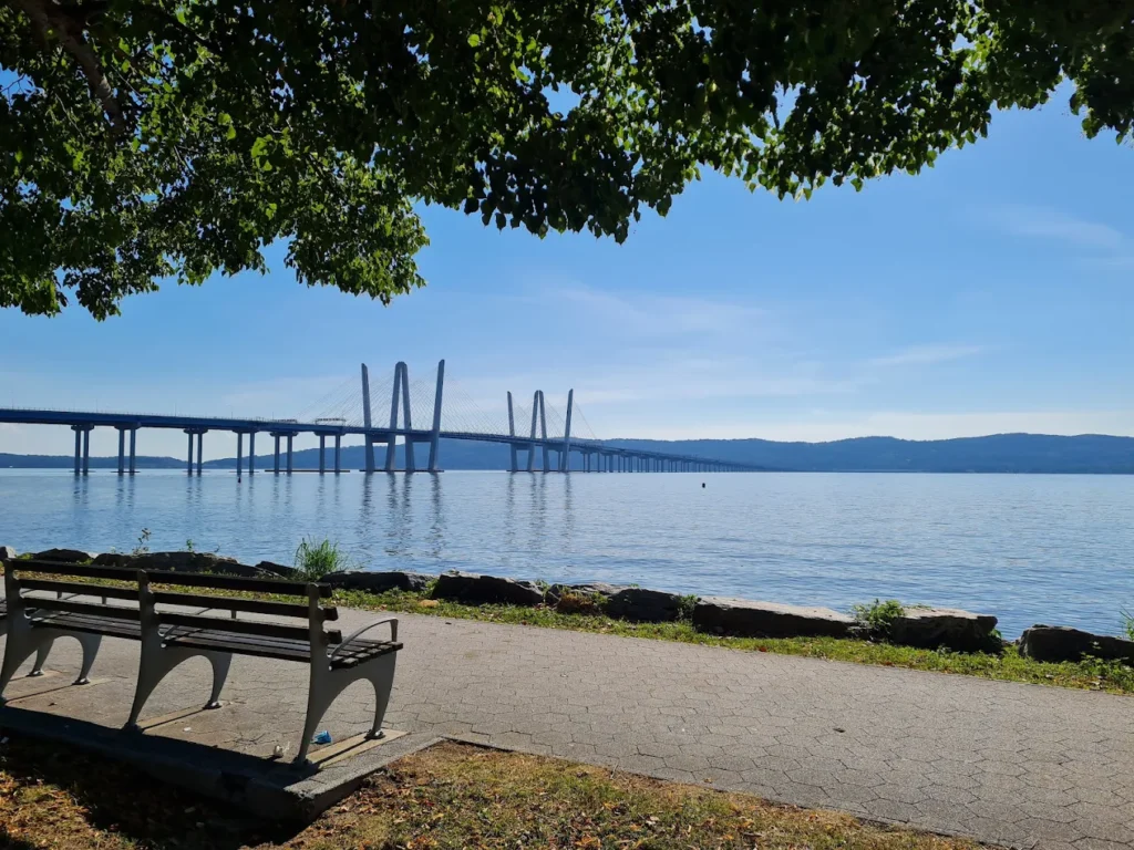 Scenic Hudson Riverwalk Park