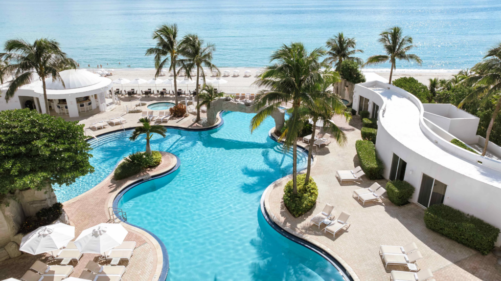 Trump International Beach Resort