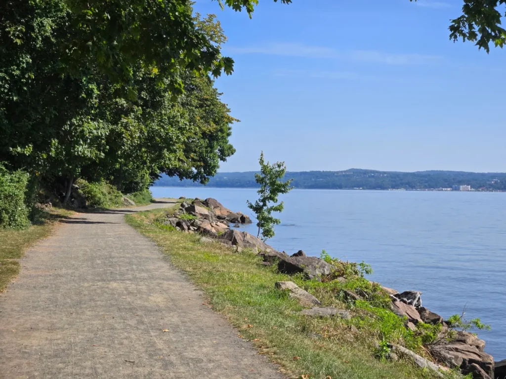 Nyack Beach State Park