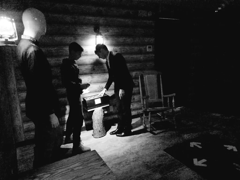 Peddlers//Parchment, a Brooklyn Escape Room